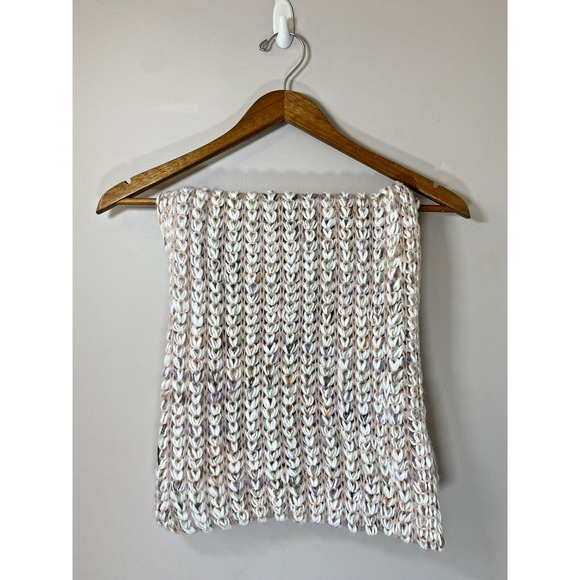 Steve Madden Infinity Scarf Women's One Size Cream Pink Purple Gold Chunky Knit - Picture 1 of 5